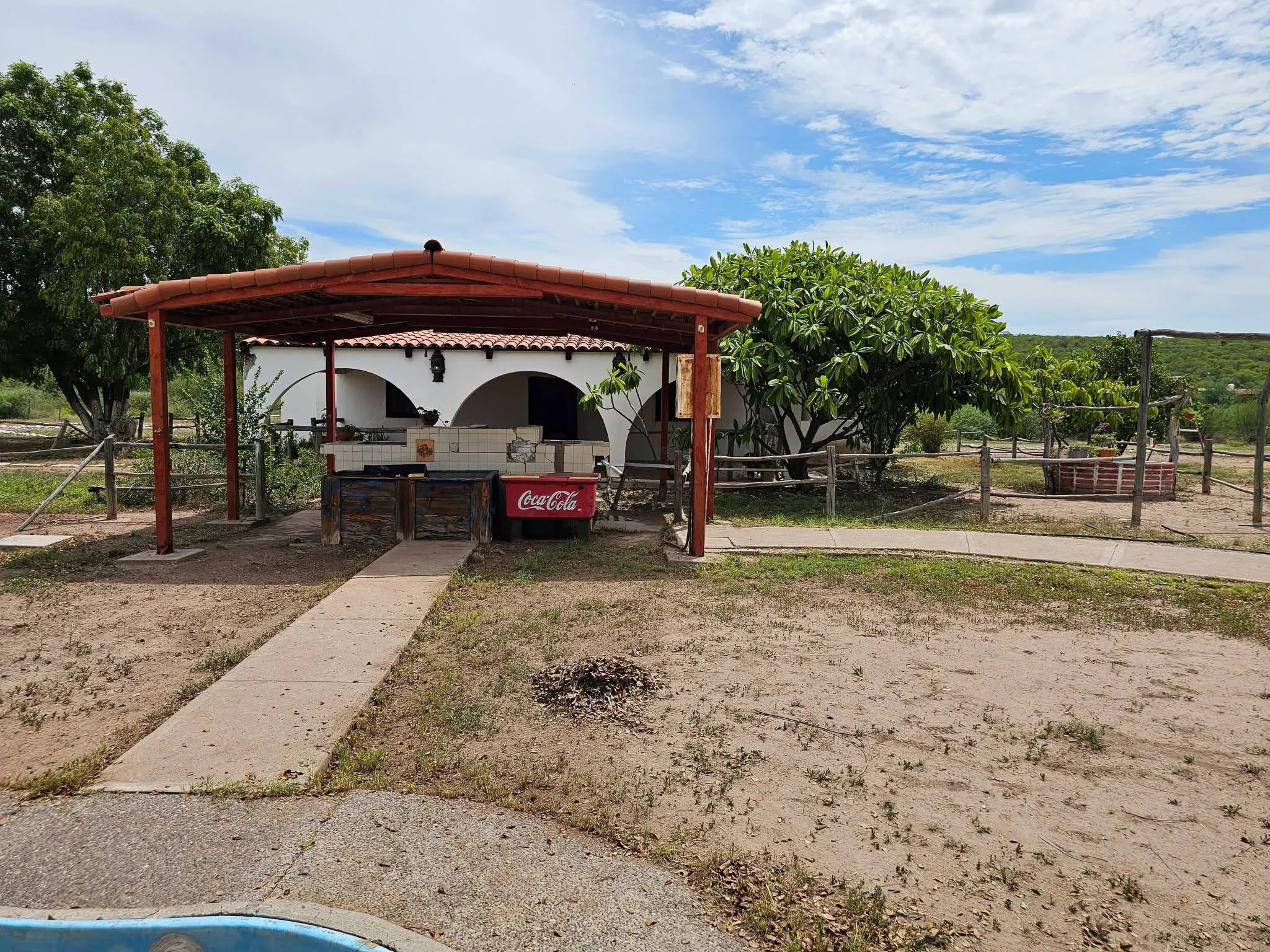 Rancho Esperanza-Hornos
