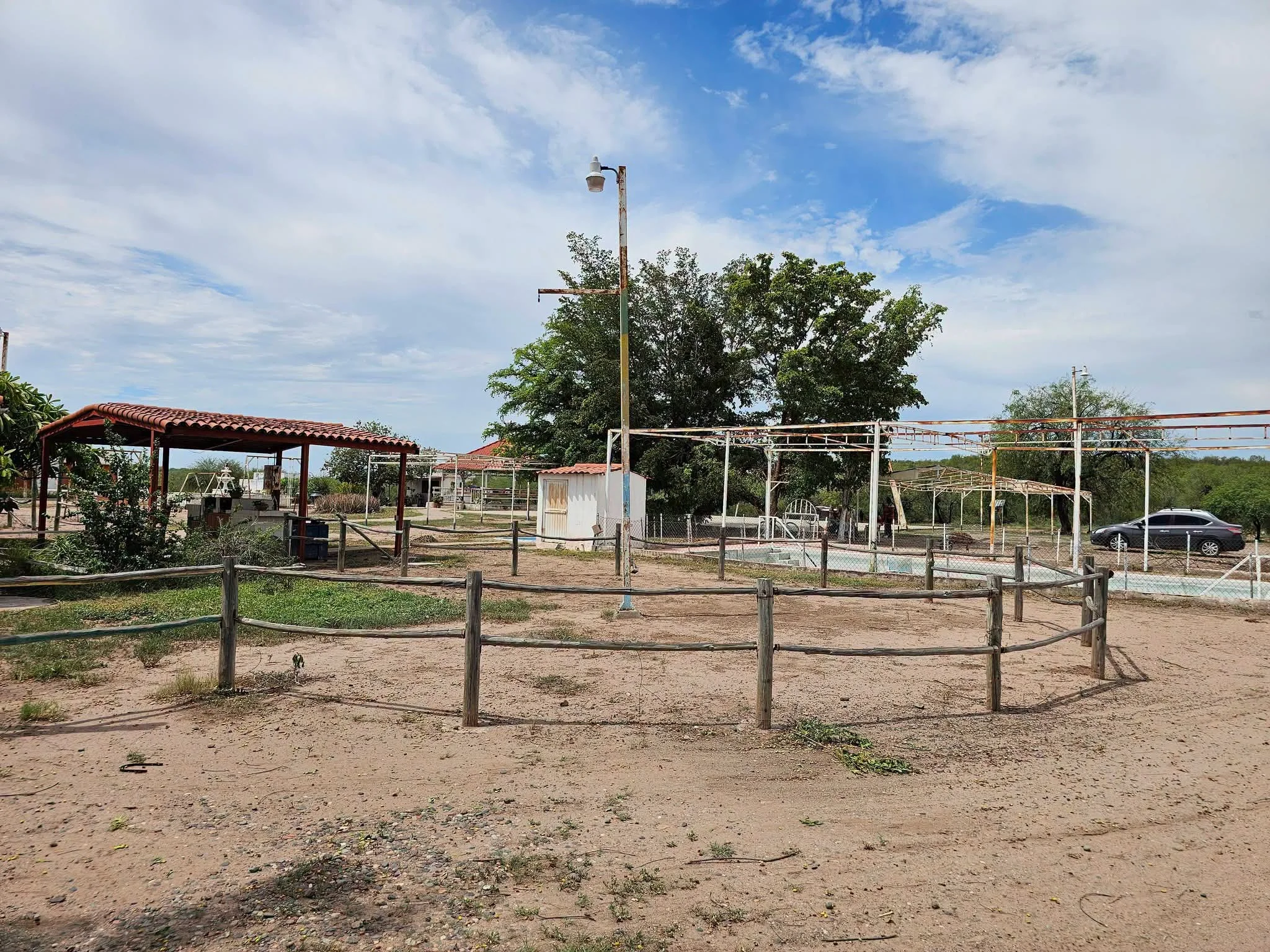 Rancho Esperanza-Hornos