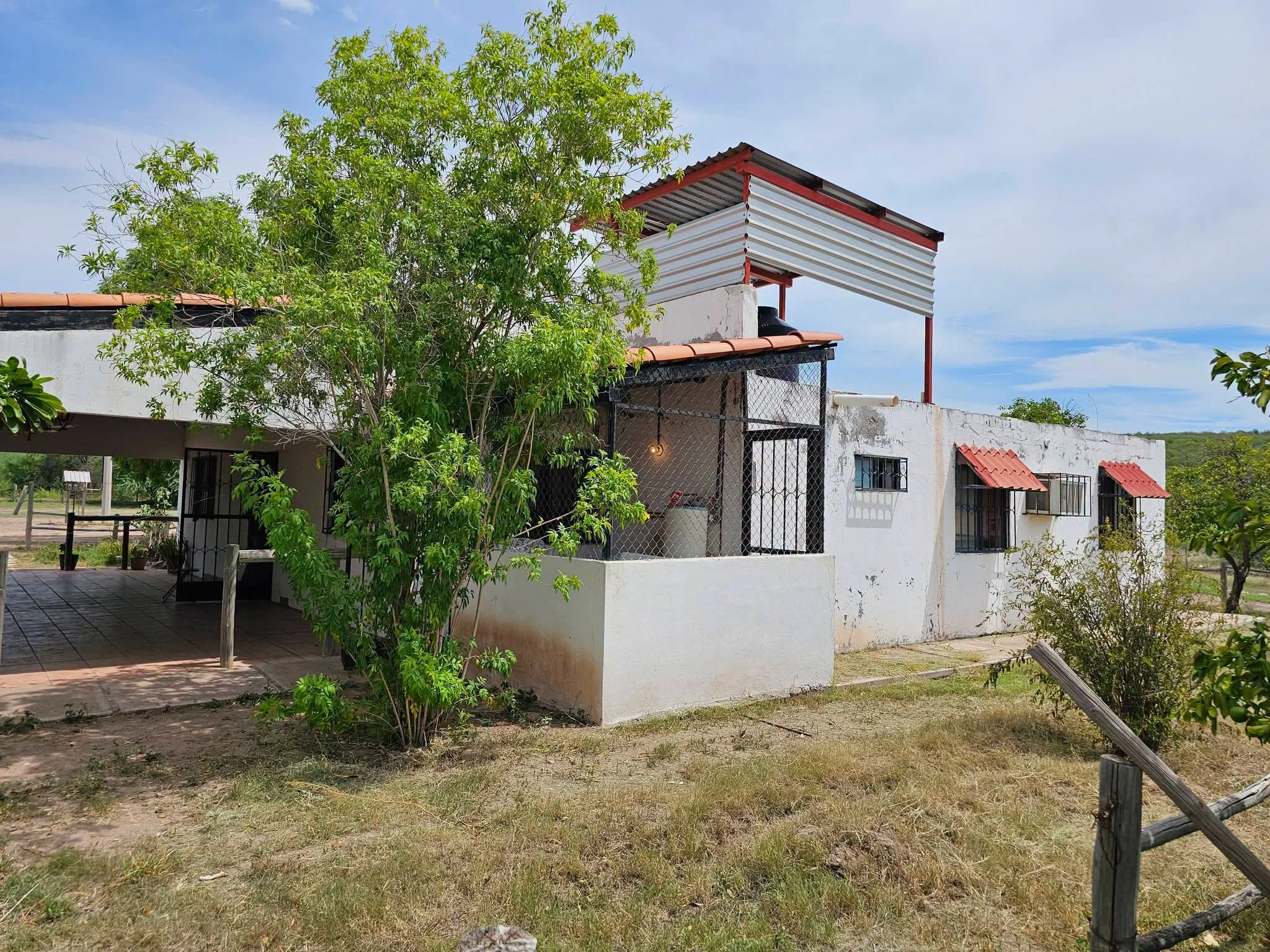 Rancho Esperanza-Hornos