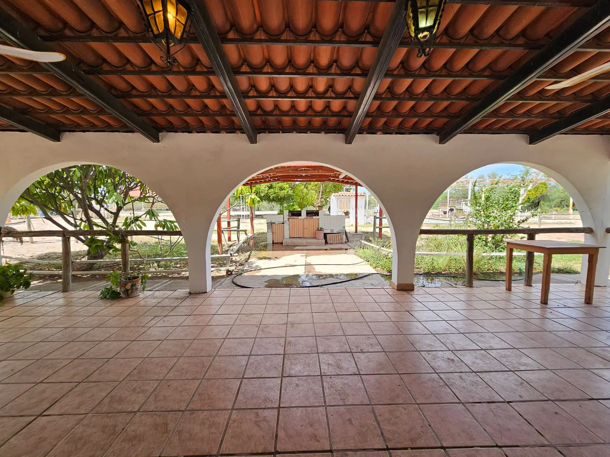 Rancho Esperanza-Hornos